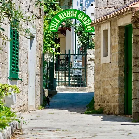 公寓 Luxury Minerva Gardens 斯普利特