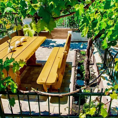 Luxury Minerva Gardens *