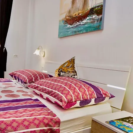 Luxury Minerva Gardens Appartamento *
