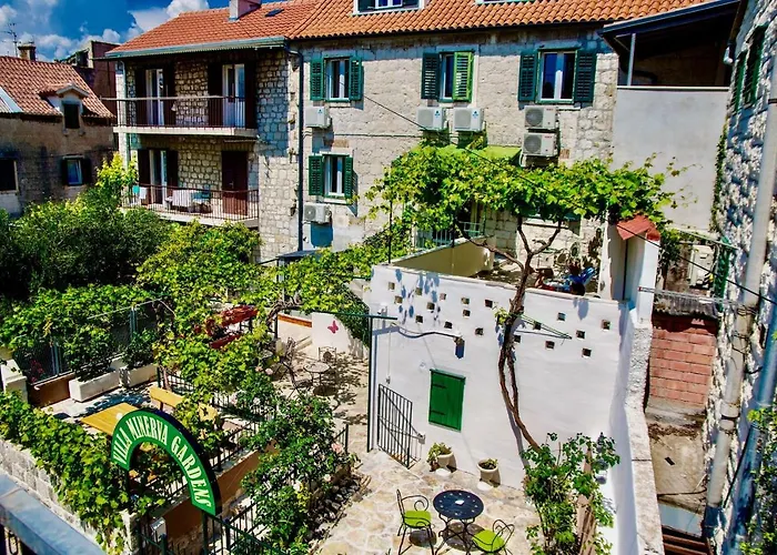 Luxury Minerva Gardens Apartment Split