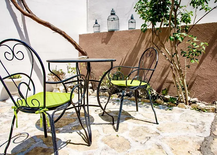 Apartment Luxury Minerva Gardens