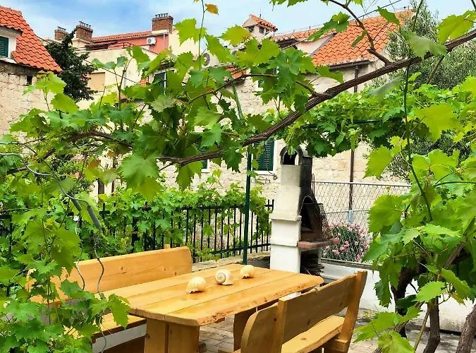 Apartment Luxury Minerva Gardens