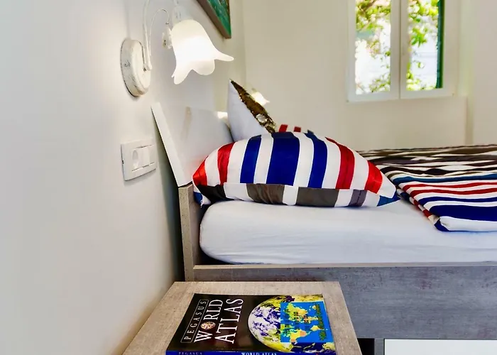 Apartment Luxury Minerva Gardens *